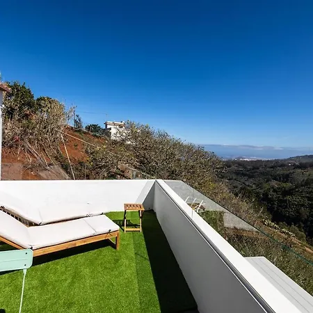 Penthouse With A View Tatil Evi