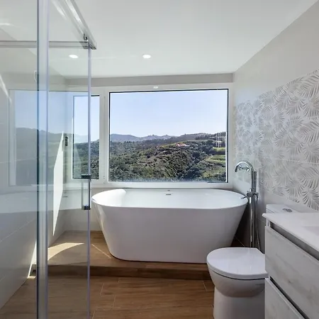Penthouse With A View Tatil Evi